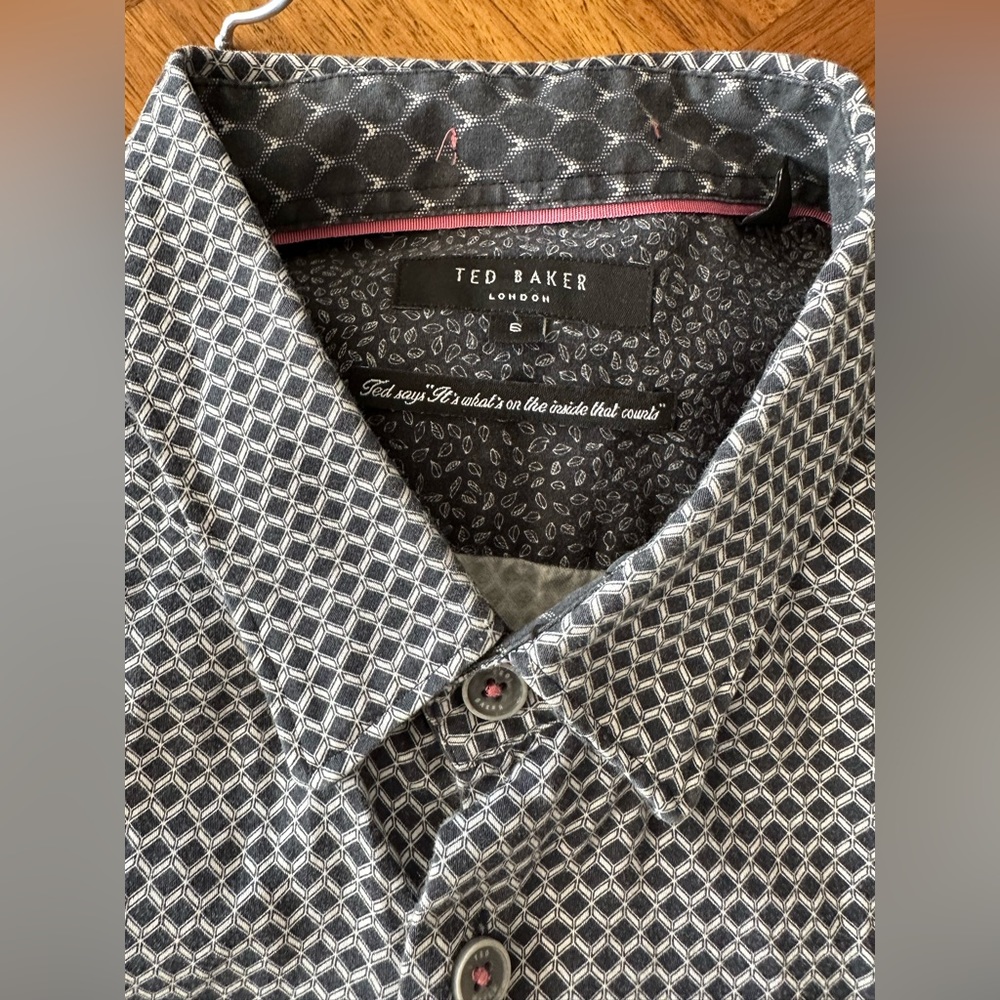 Ted Baker Patterned Short Sleeve Button Down - image 4